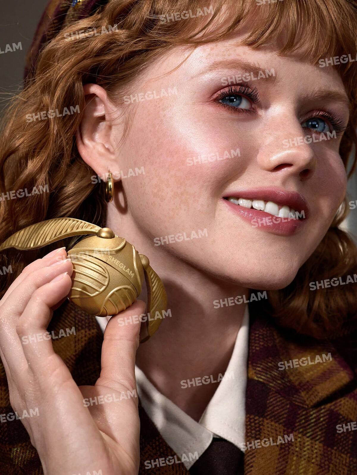 SHEGLAM Harry Potter™ X SHEGLAM golden snitch highlighter