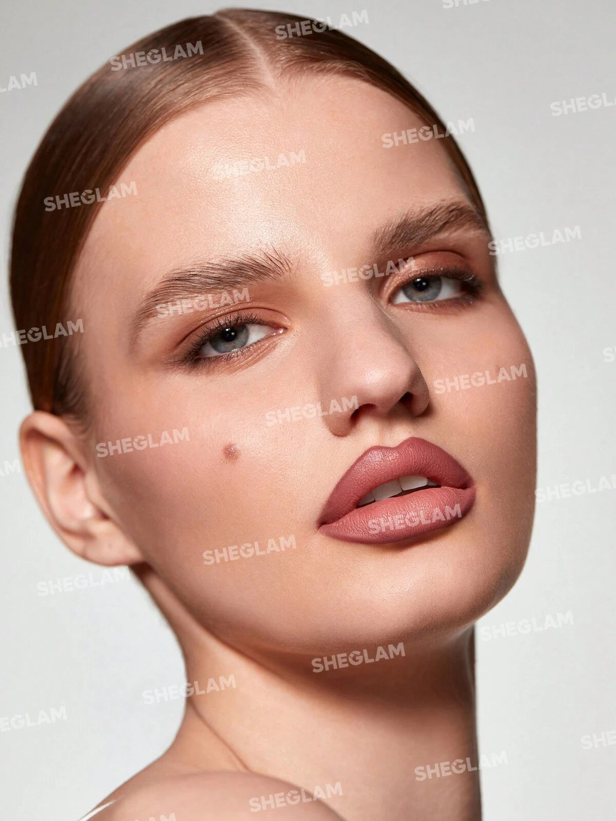 SHEGLAM Glam 101 lipstick and lip liner duo- matte