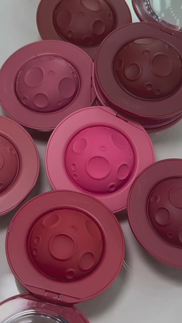 SHEGLAM Lunar orbit blush - UFO Blush